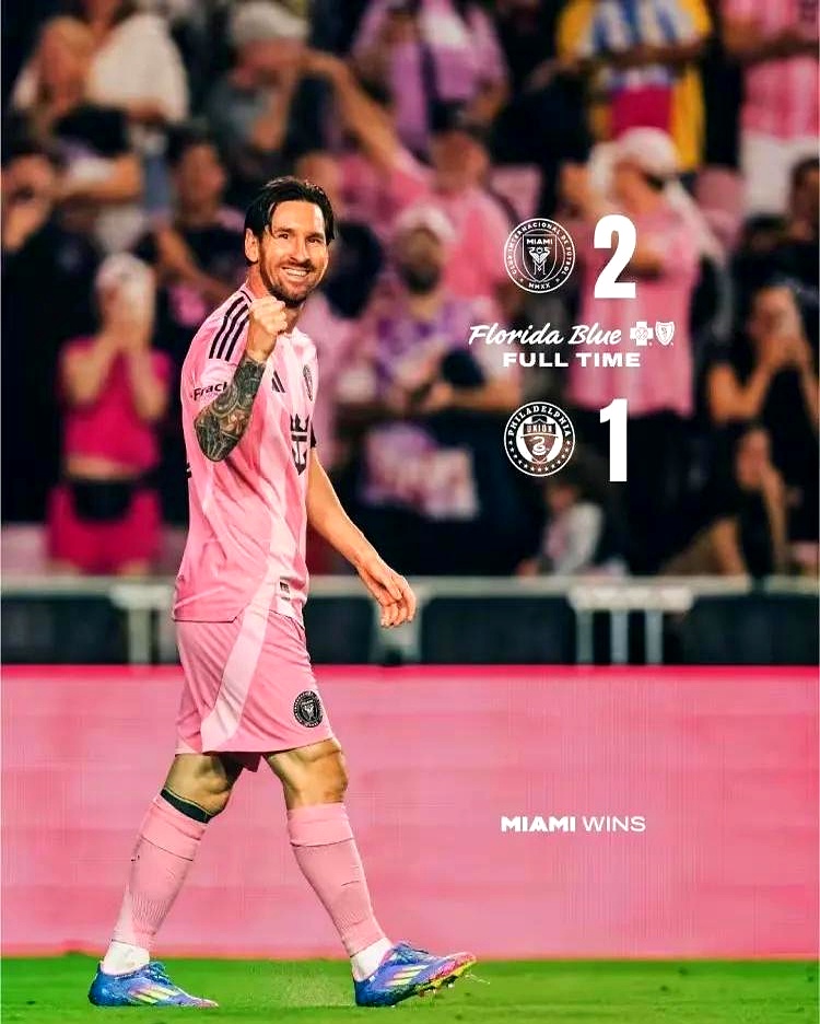 莱万多夫斯基重要时刻出色发挥，利物浦带队取胜！