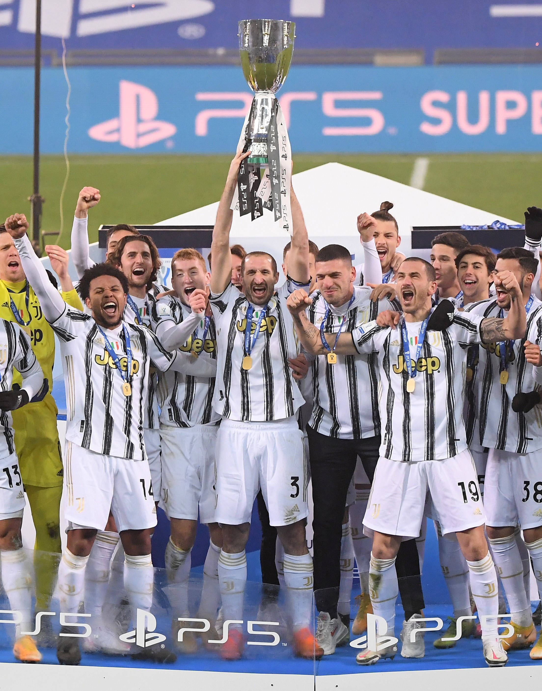 浓眉哥官方宣布夺冠新规，尤文图斯引发争议！